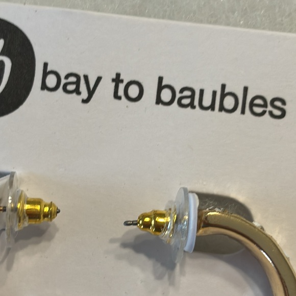 Bay to Baubles Finley Gold Crystal Hoops - Picture 6 of 6